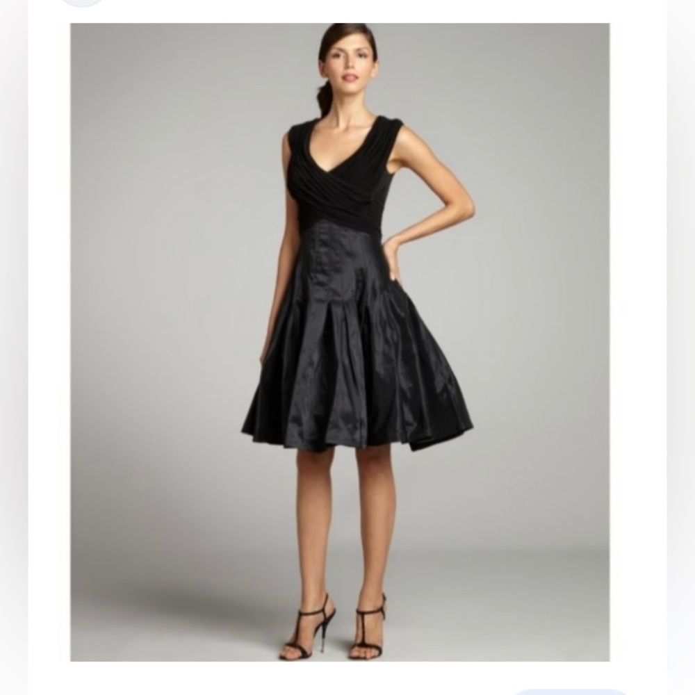 Excellent condition, Vintage Tadashi cocktail dress, size 4